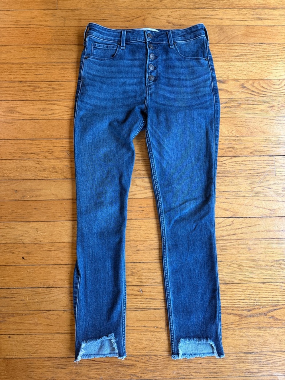Abercrombie & Fitch High Rise Ankle Jean
